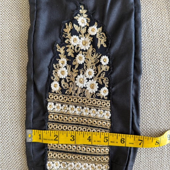 Abaya Suit - Picture 10 of 10